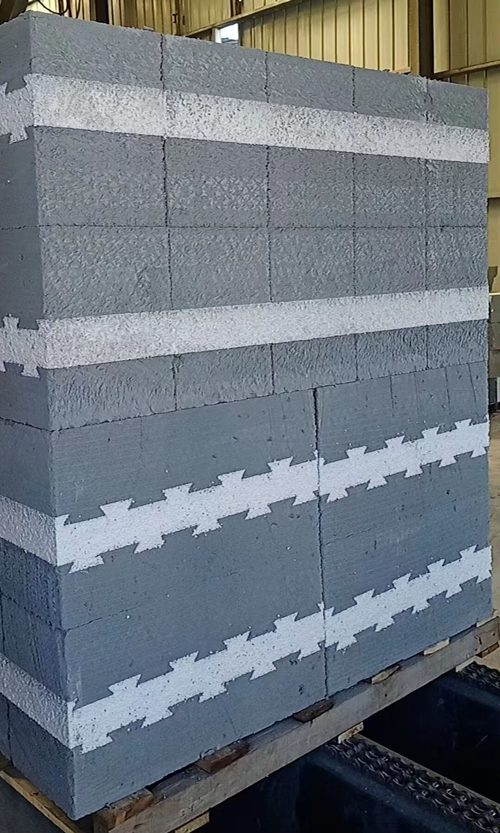 夾芯復(fù)合保溫砌塊