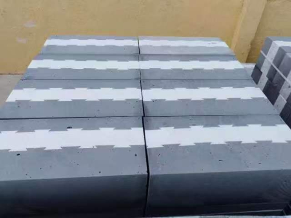 自保溫混凝土砌塊